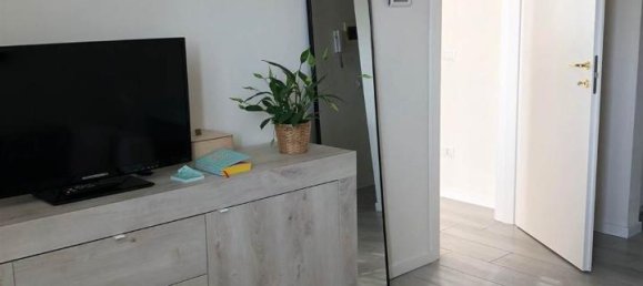 6 rooms Penthouse in Florence, Italy No. 147768 16