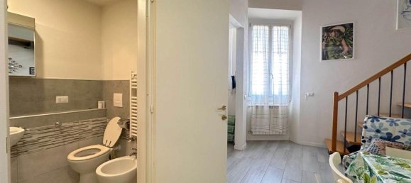 6 rooms Penthouse in Florence, Italy No. 147768 20