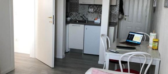 6 rooms Penthouse in Florence, Italy No. 147768 14