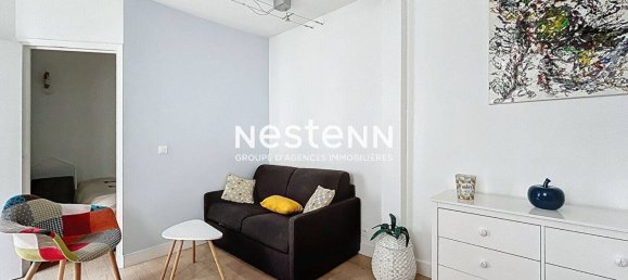 Studio in Paris, France No. 147608 3