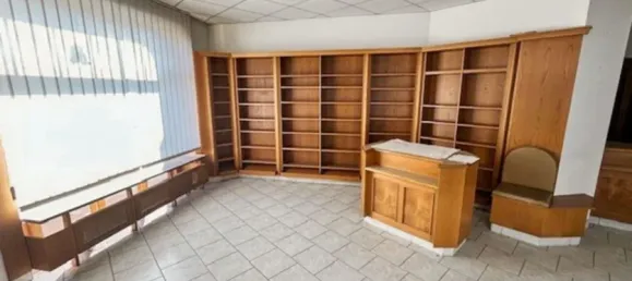 Здание с 20 комнатами в Хемниц, Германия № 22431 4