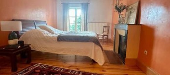 3 bedrooms House in Nevers, France No. 359728 8