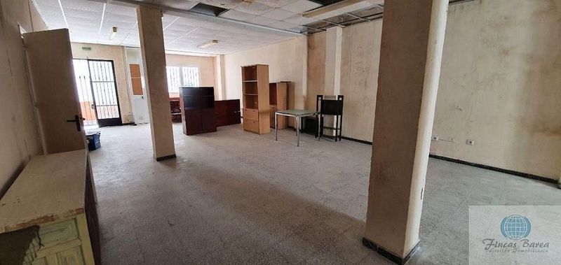  Commercial property in Fuengirola, Spain No. 225537