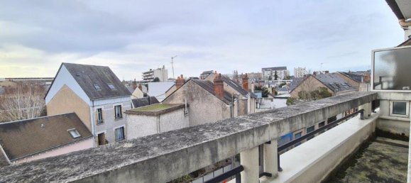 Dúplex de 1 dormitorio en Tours, France No. 42616 4