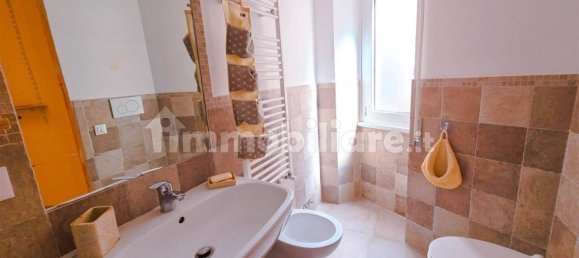 2 bedrooms Apartment in Rome, Italy No. 222752 17