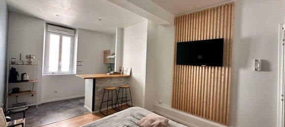 3 rooms Building in Agen, France No. 332479 2