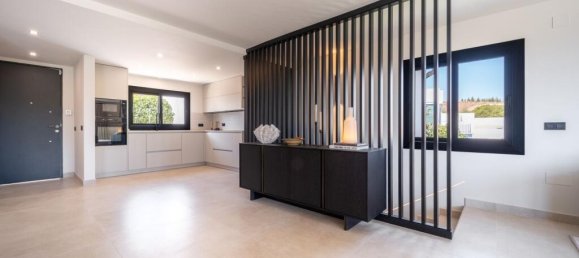 5 bedrooms Villa in Mijas, Spain No. 217844 8