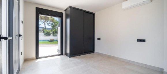 5 bedrooms Villa in Mijas, Spain No. 217844 31