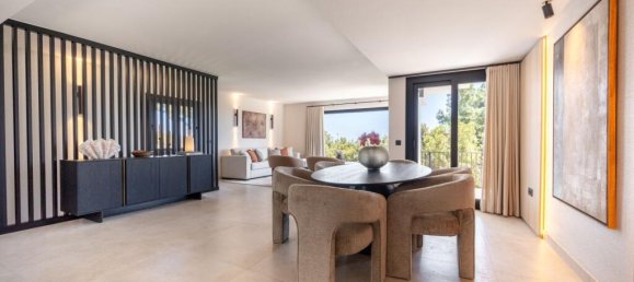 5 bedrooms Villa in Mijas, Spain No. 217844 5