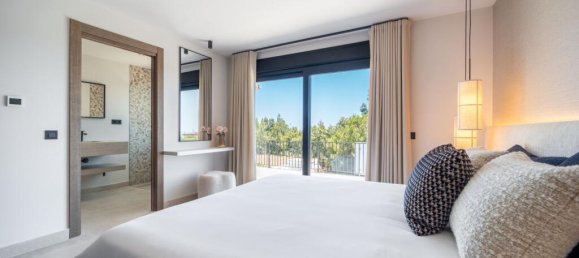 5 bedrooms Villa in Mijas, Spain No. 217844 13