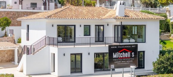 5 bedrooms Villa in Mijas, Spain No. 217844 17