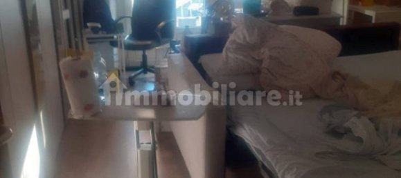 3 rooms Apartment in Turin, Italy No. 360587 4