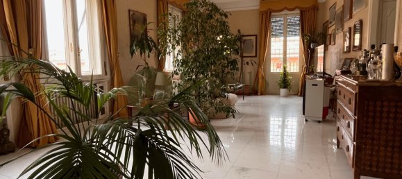 5 bedrooms Apartment in Rome, Italy No. 66689 18
