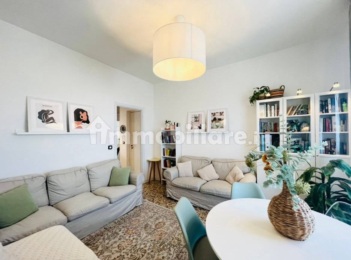 Apartamento T2 em Casale Monferrato, Italy N.º 74700