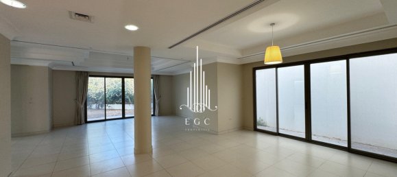 4 bedrooms Villa in Al Bateen, UAE No. 31205 5
