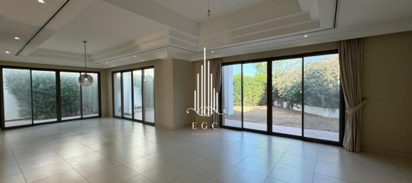 4 bedrooms Villa in Al Bateen, UAE No. 31205 2