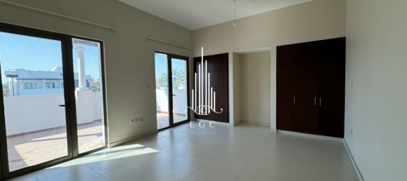 4 bedrooms Villa in Al Bateen, UAE No. 31205 3