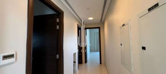 4 bedrooms Villa in Al Bateen, UAE No. 31205 23