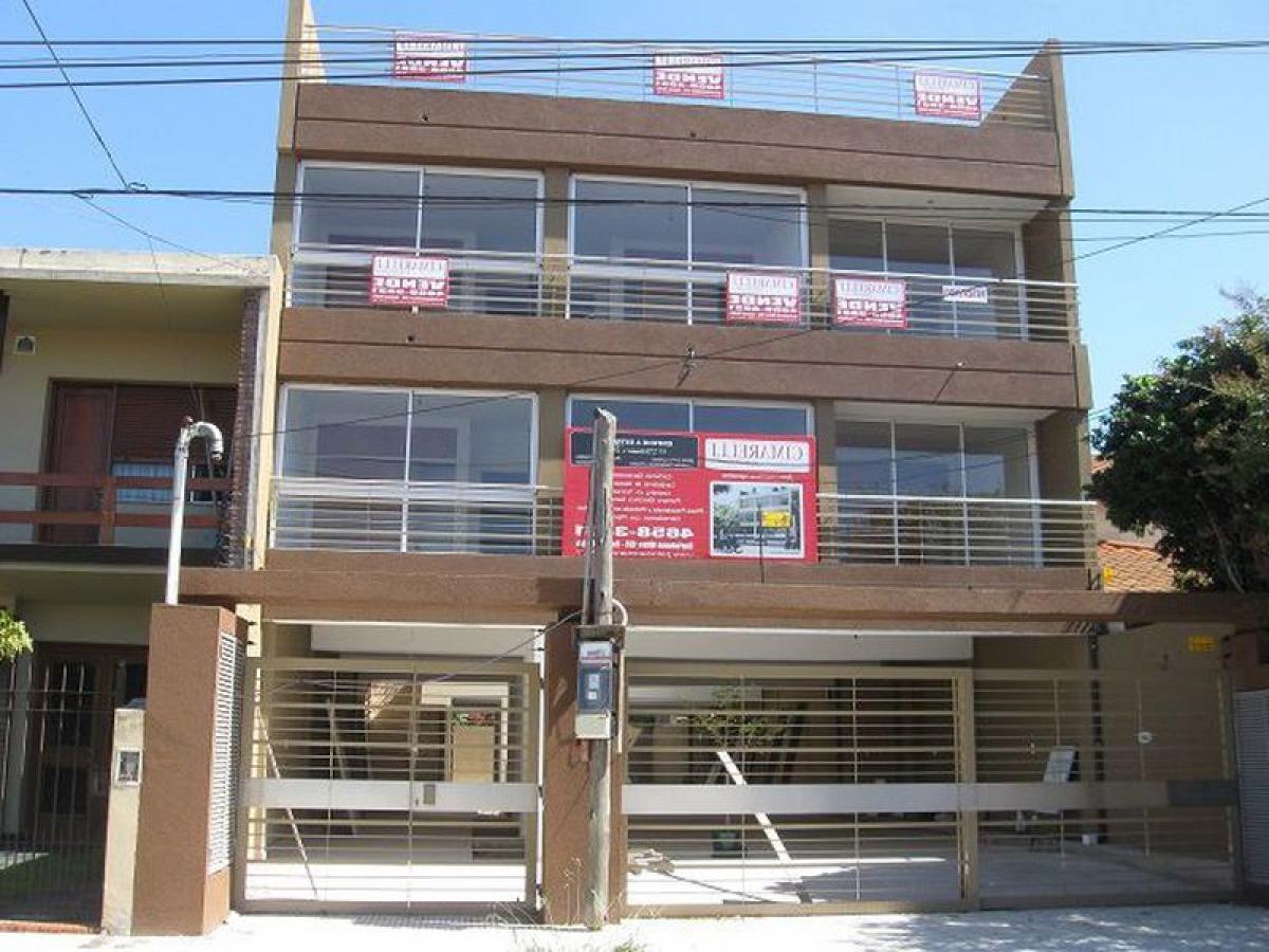 Studio in Bermudez, Argentina No. 62771