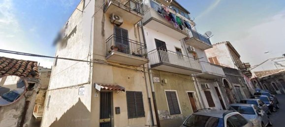 5 rooms Apartment in Catania, Italy No. 51105 12