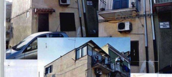 5 rooms Apartment in Catania, Italy No. 51105 27