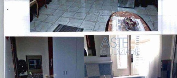 5 rooms Apartment in Catania, Italy No. 51105 30