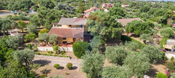 Вилла с 12 комнатами в Сассари, Италия № 151188 30