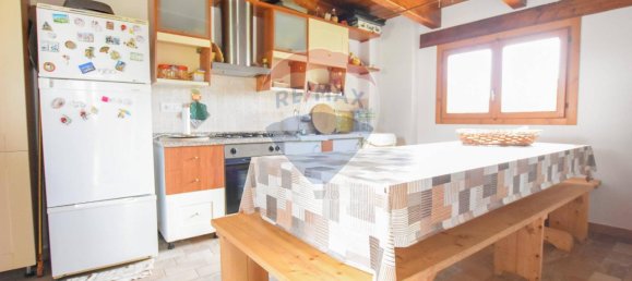 Вилла с 12 комнатами в Сассари, Италия № 151188 24