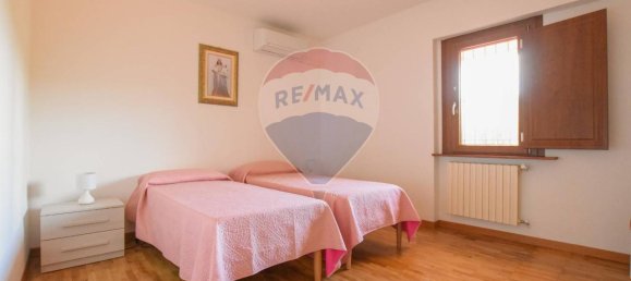 Вилла с 12 комнатами в Сассари, Италия № 151188 47