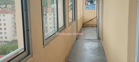 Apartamento de 3 dormitorios en Le Puy-en-Velay, France No. 340362 10