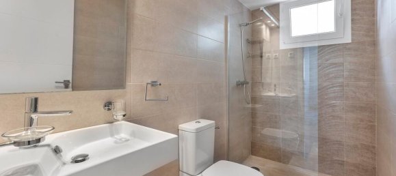 3 bedrooms Apartment in Alicante, Spain No. 98064 20