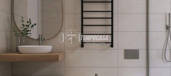 Apartamento de 4 habitaciónes en Modena, Italy No. 4568 13