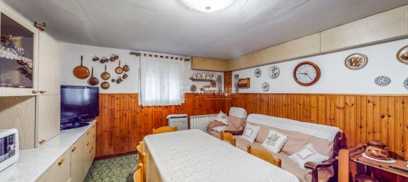 Apartamento de 4 habitaciónes en Modena, Italy No. 4568 41