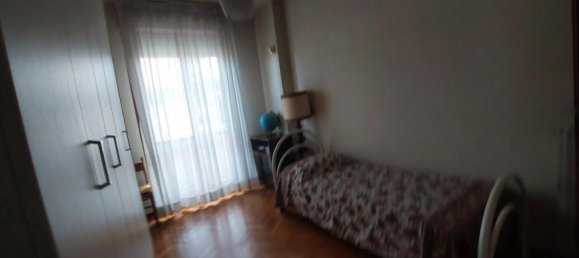4 rooms Apartment in Livorno, Italy No. 40095 20