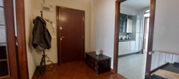 4 rooms Apartment in Livorno, Italy No. 40095 24