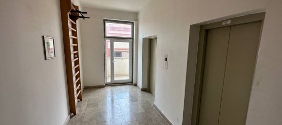 Apartamento de 3 dormitorios en Nasimi, Azerbaijan No. 2176 3