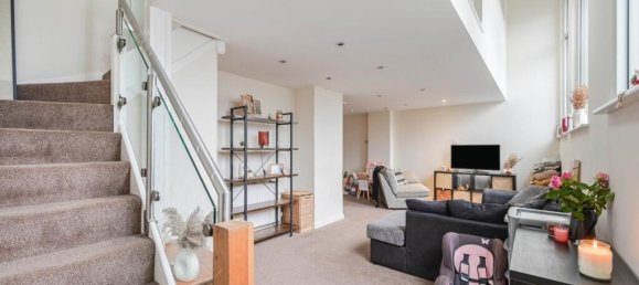 مكتب في Burton upon Trent, United Kingdom رقم 2796 3