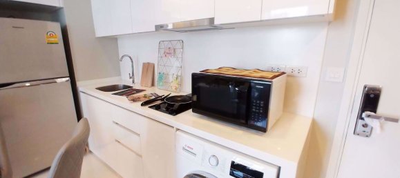 2 bedrooms Condo in Sathon, Thailand No. 9712 3