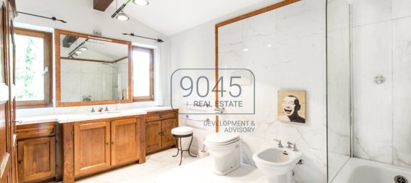 3 bedrooms Villa in Pietrasanta, Italy No. 404321 7