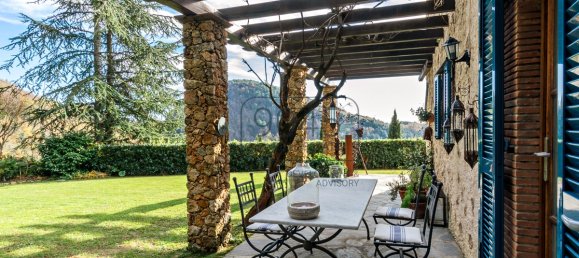 3 bedrooms Villa in Pietrasanta, Italy No. 404321 2
