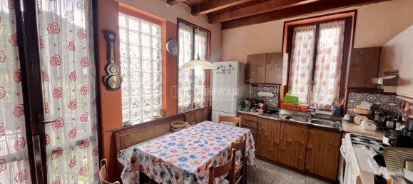 2 bedrooms Apartment in Adrara San Martino, Italy No. 166906 2