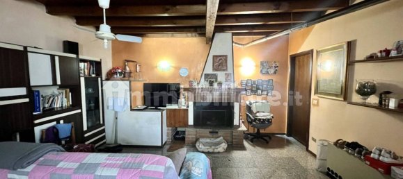 2 bedrooms Apartment in Adrara San Martino, Italy No. 166906 5