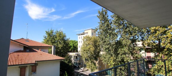 Здание 1290м² в Чезенатико, Италия № 130632 10