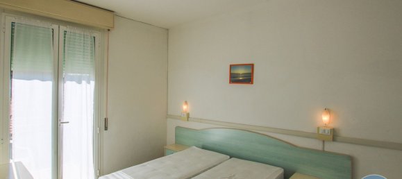 Здание 1290м² в Чезенатико, Италия № 130632 4