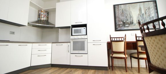 3 Schlafzimmer Wohnung in Parabiago, Italy, Nr. 357804 9