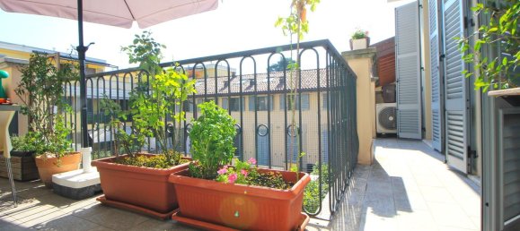 3 Schlafzimmer Wohnung in Parabiago, Italy, Nr. 357804 2