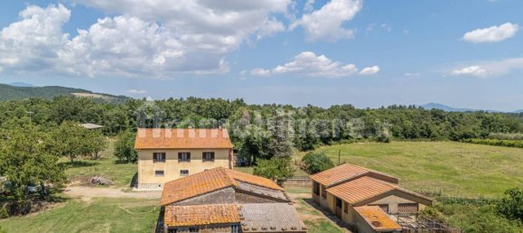 4 bedrooms House in Sorano, Italy No. 270979 5