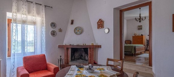 4 bedrooms House in Sorano, Italy No. 270979 17