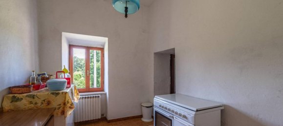 4 bedrooms House in Sorano, Italy No. 270979 15