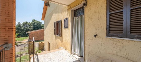 4 bedrooms House in Sorano, Italy No. 270979 12